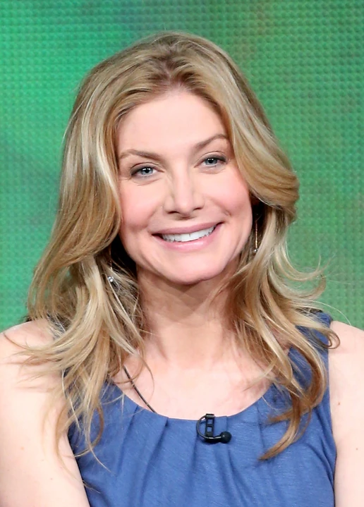Elizabeth Mitchell | Disney Wiki | FANDOM powered by Wikia