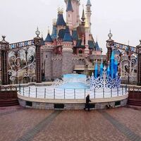 Le Theatre Du Chateau Disney Wiki Fandom