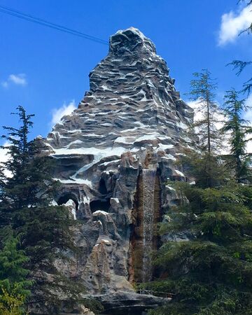 Matterhorn Bobsleds Disney Wiki Fandom
