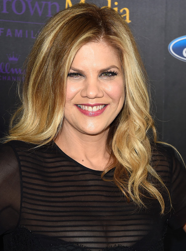 Kristen Johnston belly