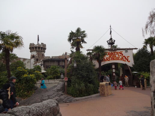 Pirates Of The Caribbean Ride Disney Wiki Fandom