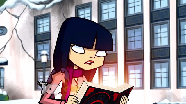 File:Debbie Mindwiped.jpg