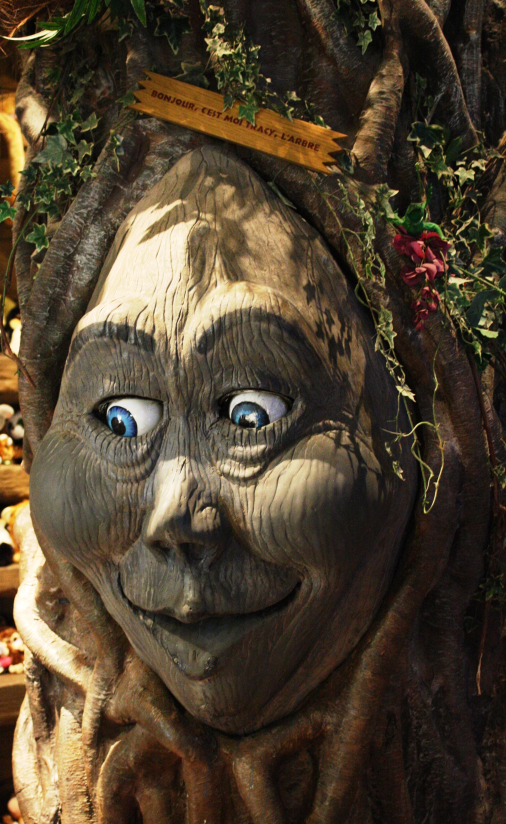 Image Rainforest Cafe Tracy Tree.jpg Disney Wiki FANDOM powered