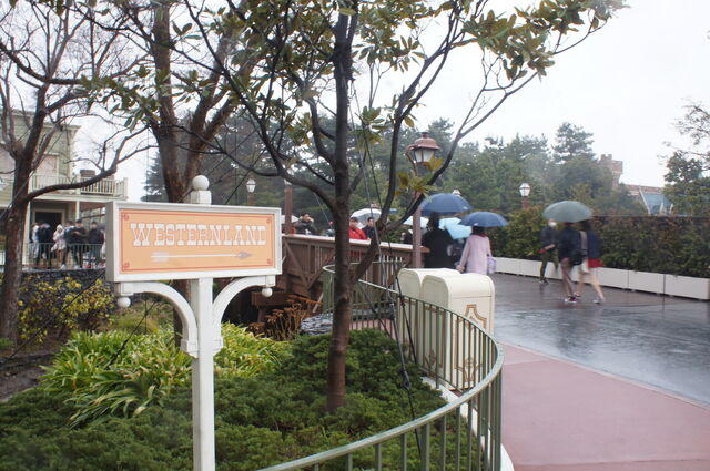 File:Westernland TDL.jpg