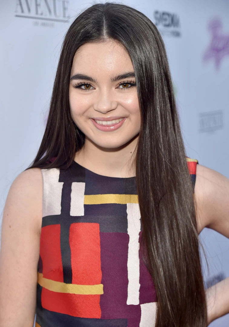 Landry Bender Disney Wiki FANDOM powered by Wikia