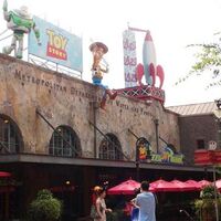 Toy Story Pizza Planet Arcade Disney Wiki Fandom