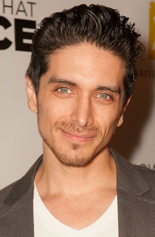 Josh Keaton Disney Wiki FANDOM powered by Wikia