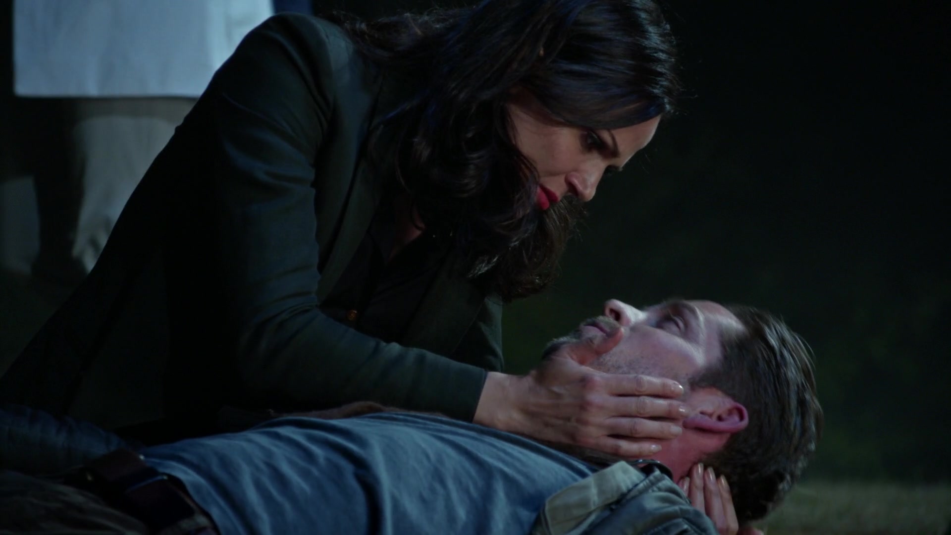 Image Once Upon A Time 5x02 The Price Regina And Robin Disney Wiki Fandom 