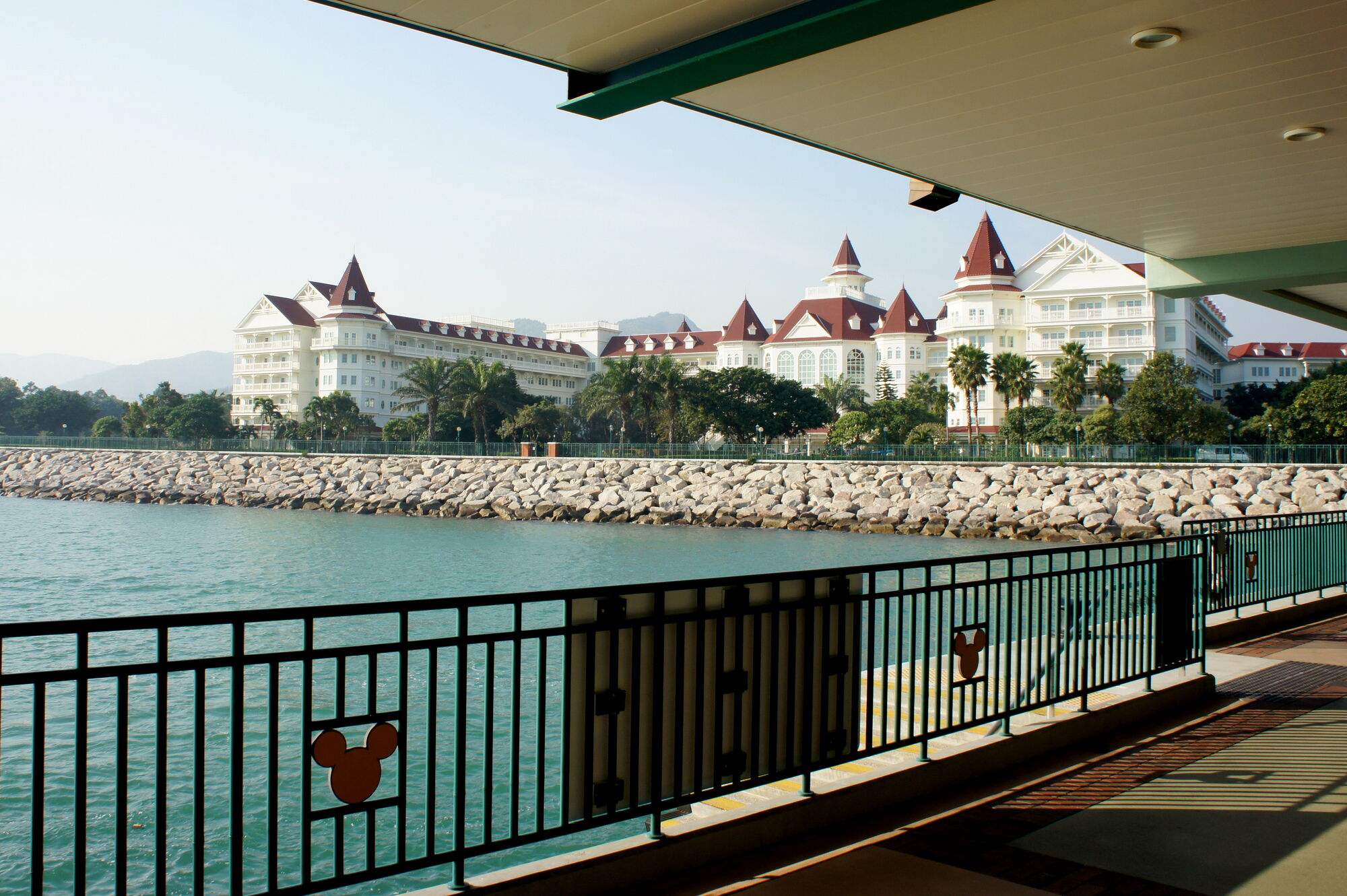 Hong Kong Disneyland Hotel Disney Wiki Fandom Powered