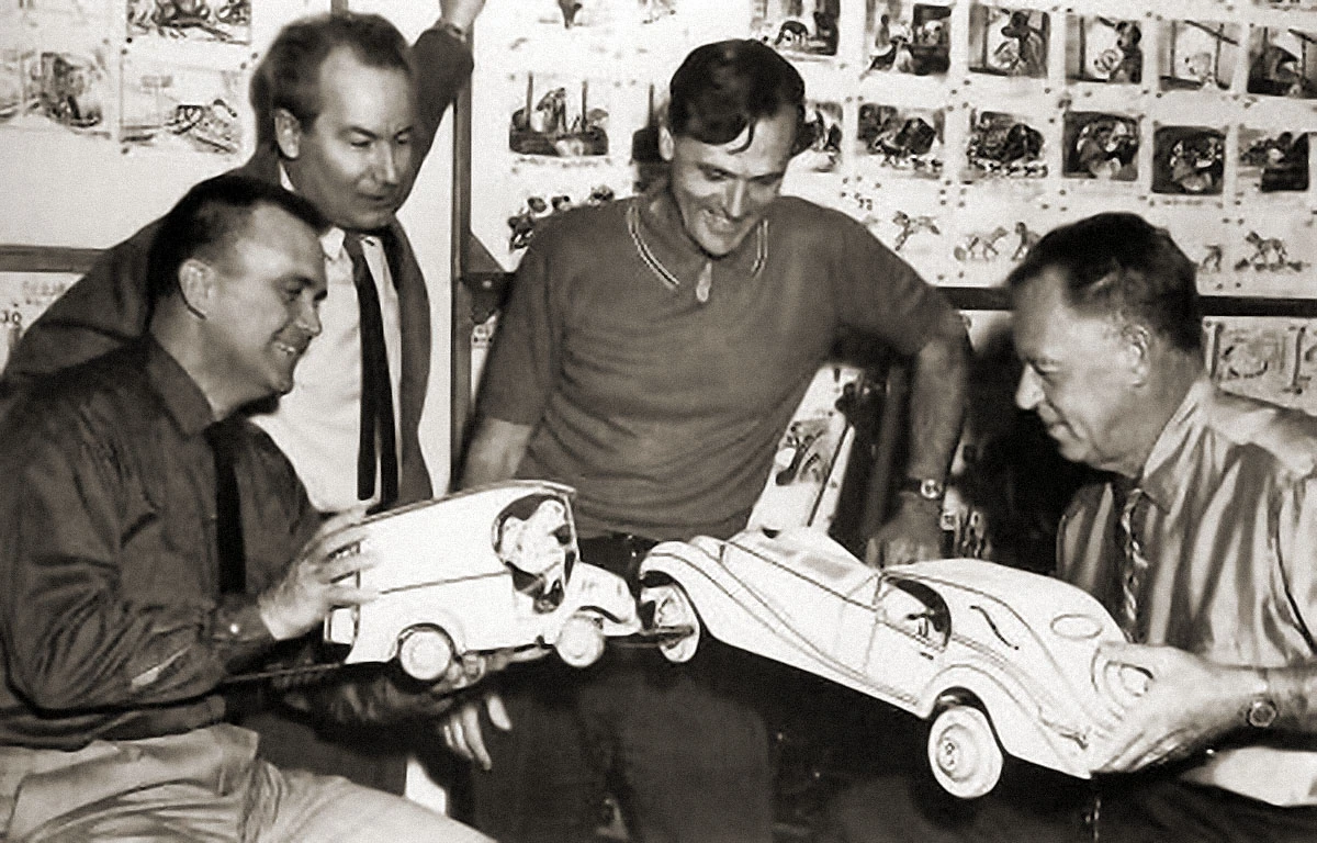 Jasper and Horace�s truck Disney Wiki FANDOM powered