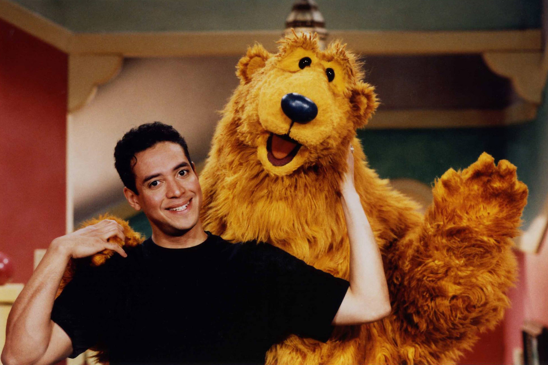 Noel MacNeal | Disney Wiki | FANDOM powered by Wikia