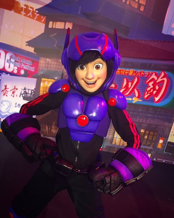 disneyland big hero 6