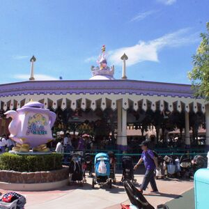 Mad Tea Party Disney Wiki Fandom