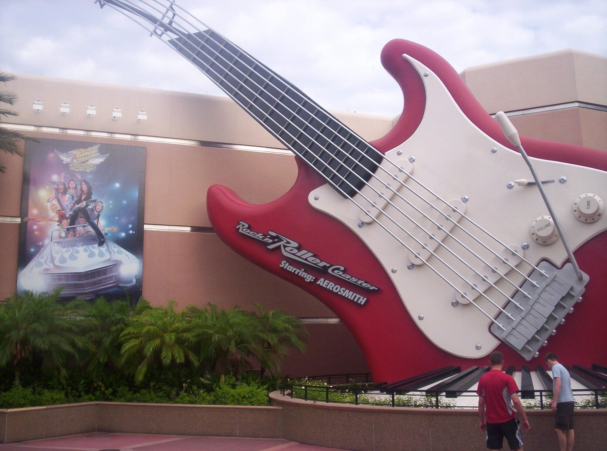 Rock N Roller Coaster Starring Aerosmith Disney Wiki Fandom   2000