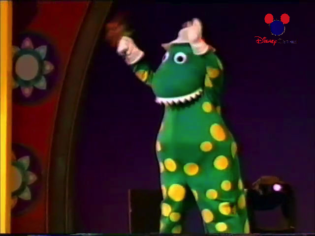 Yeloow Crocodile Dog Toy Yeloow Crocodile Dog Toy