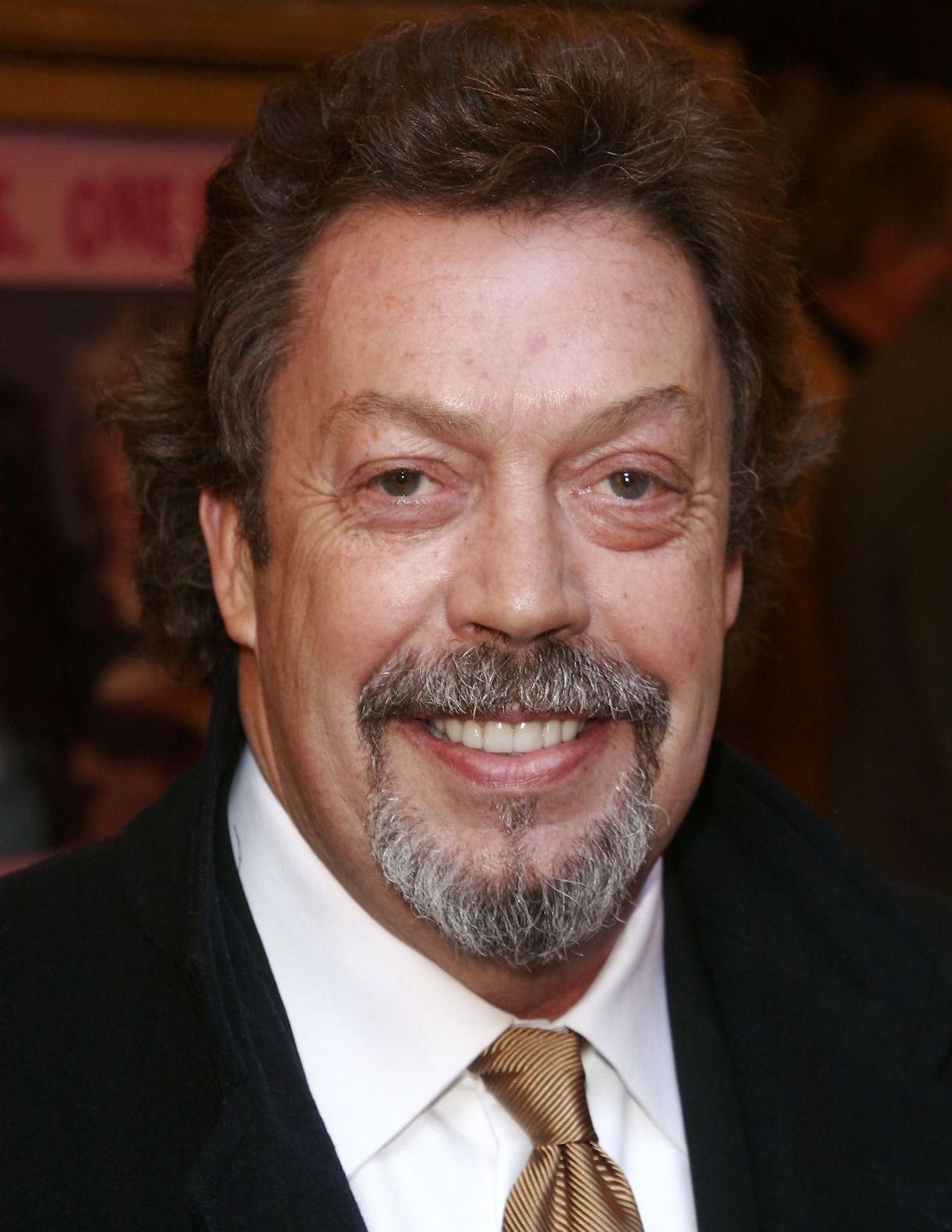 Tim Curry annie