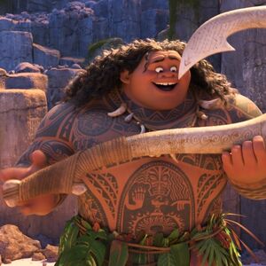 disney moana maui's magical fish hook