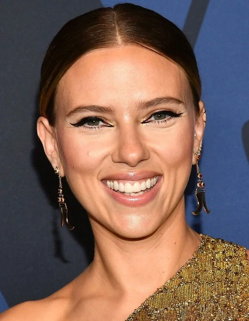 Scarlett Johansson  Disney Wiki  FANDOM powered by Wikia