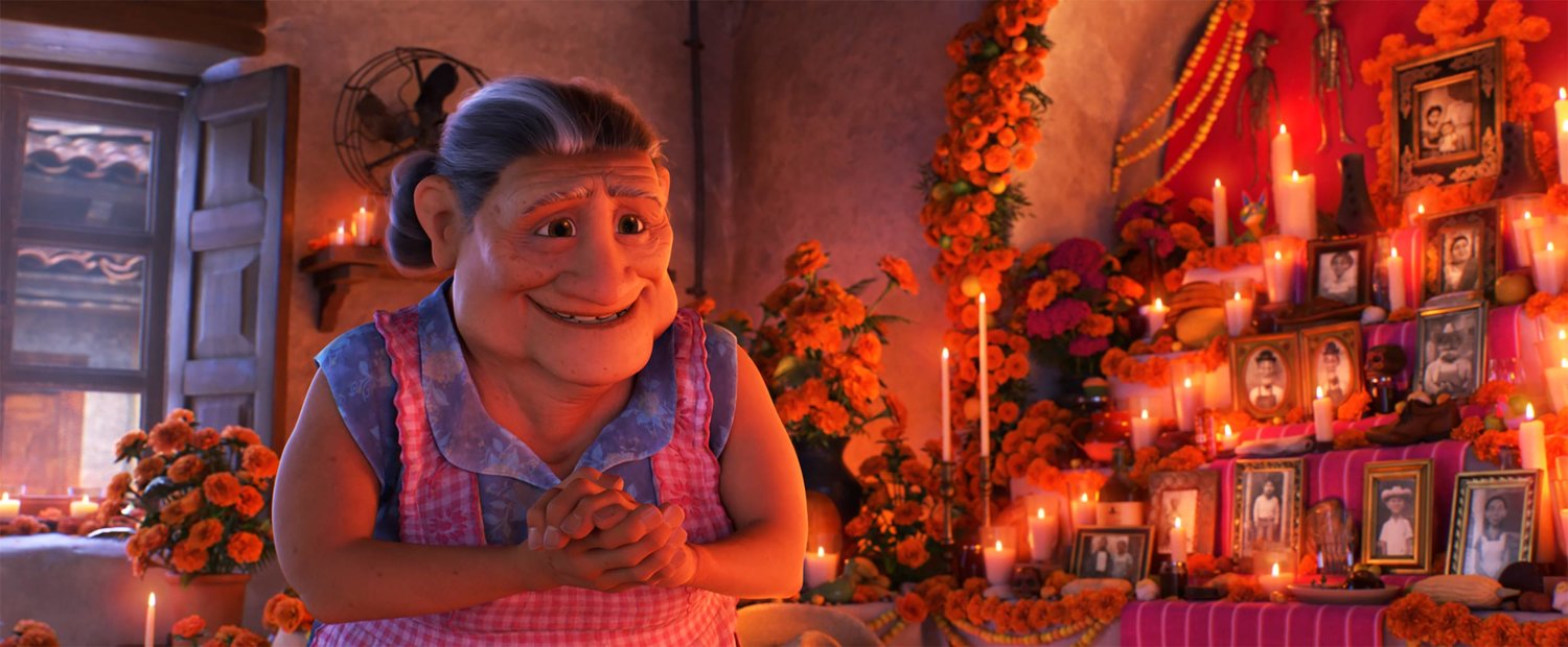 Image - Coco Abuelita at the ofrenda.jpg | Disney Wiki | FANDOM powered ...