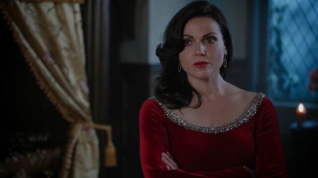 File:Once Upon a Time - 5x04 - The Broken Kingdom - Regina.jpg