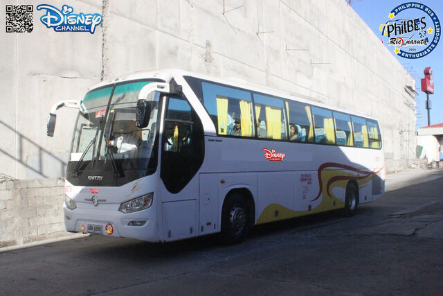 File:Disney Channel 8073 (BN).jpeg