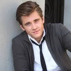 Luke Benward/Gallery | Disney Channel Wiki | FANDOM powered by Wikia