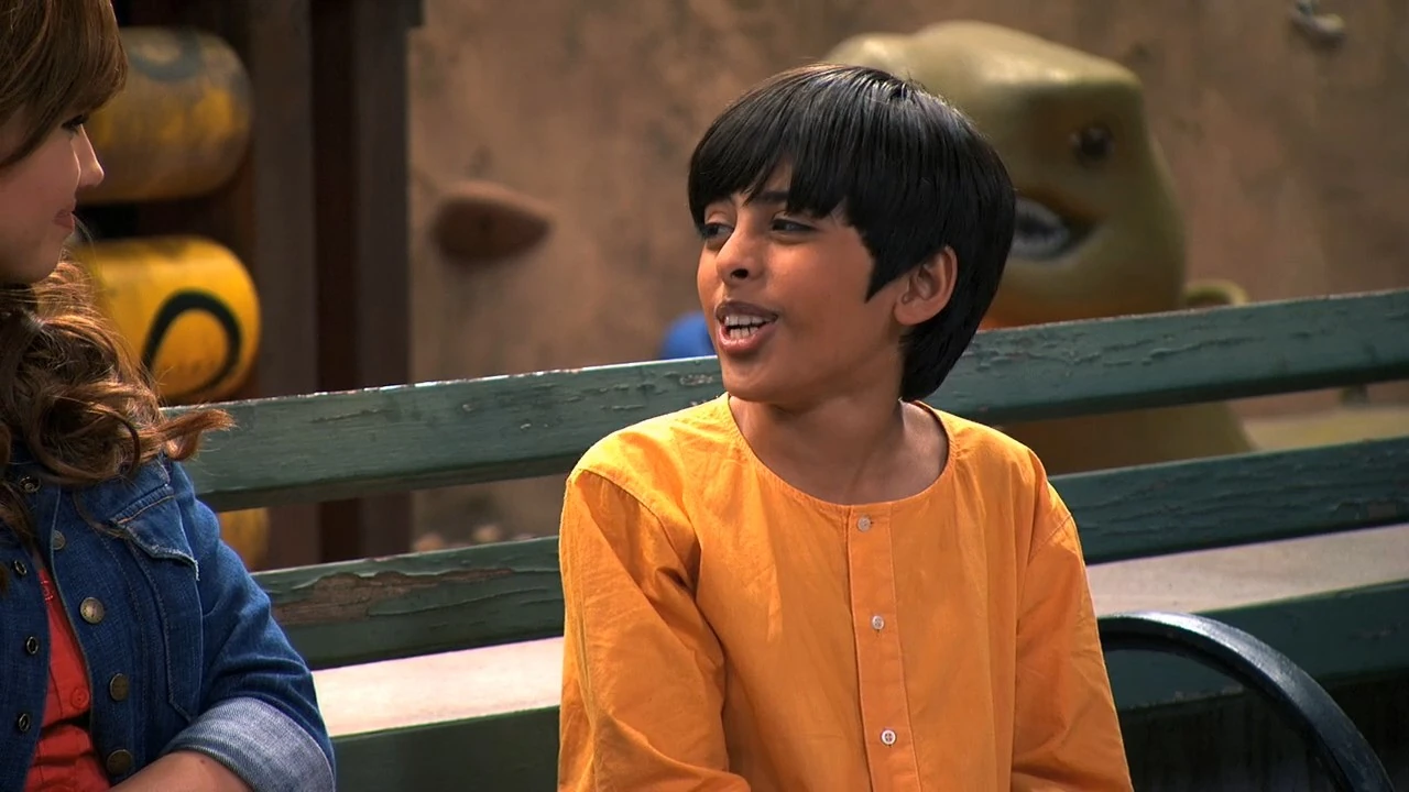 Image Ravir2.jpg Jessie Wiki FANDOM powered by Wikia