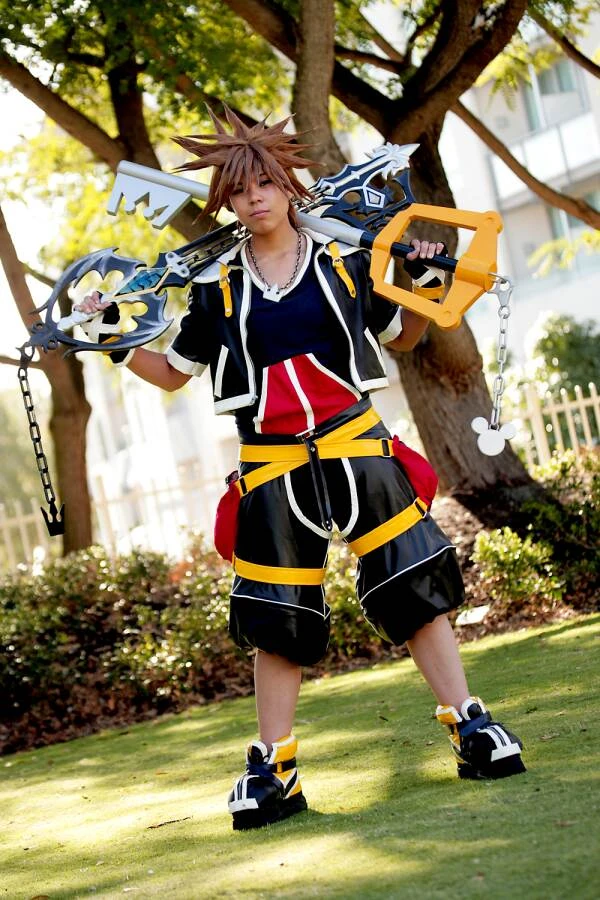 Image SoraKingdomHeartsCosplay.jpg Disney Parks Fanon Wiki FANDOM powered by Wikia