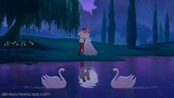 Cinderella3-disneyscreencaps.com-380