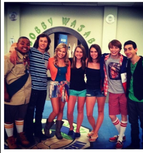 kick it cast kick it cast