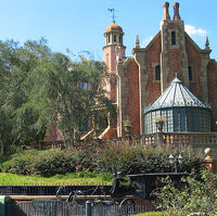 The Haunted Mansion Walt Disney World Disney Theme Parks Wiki Fandom