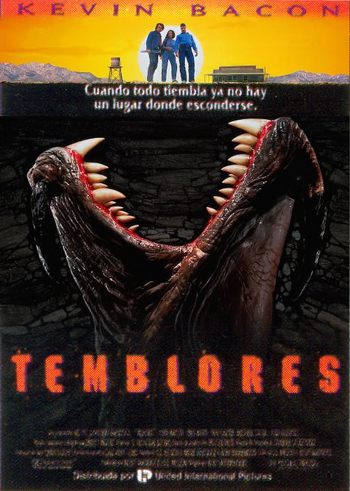 Temblores Pelicula Te Acuerdas De Esta Pelicula Tremors Temblores Taringa Cuando Las Lineas Telefonicas Y Las Carreteras Quedan Cortadas Los Habitantes Comienzan A Sentir Panico Berniece Merriman