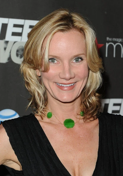 Beth Littleford | Doblaje Wiki | Fandom