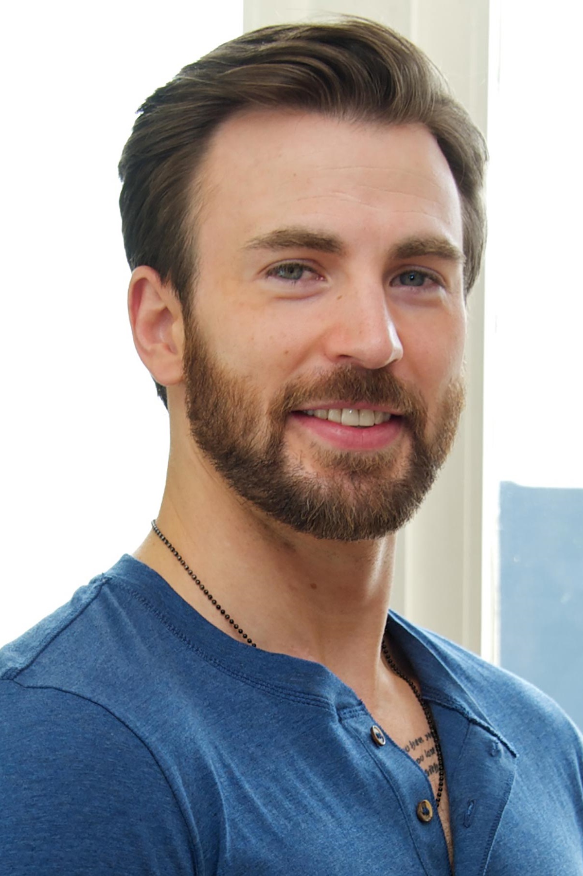 Imagen - Chris-Evans-EW-2016.jpg | Doblaje Wiki | FANDOM ...