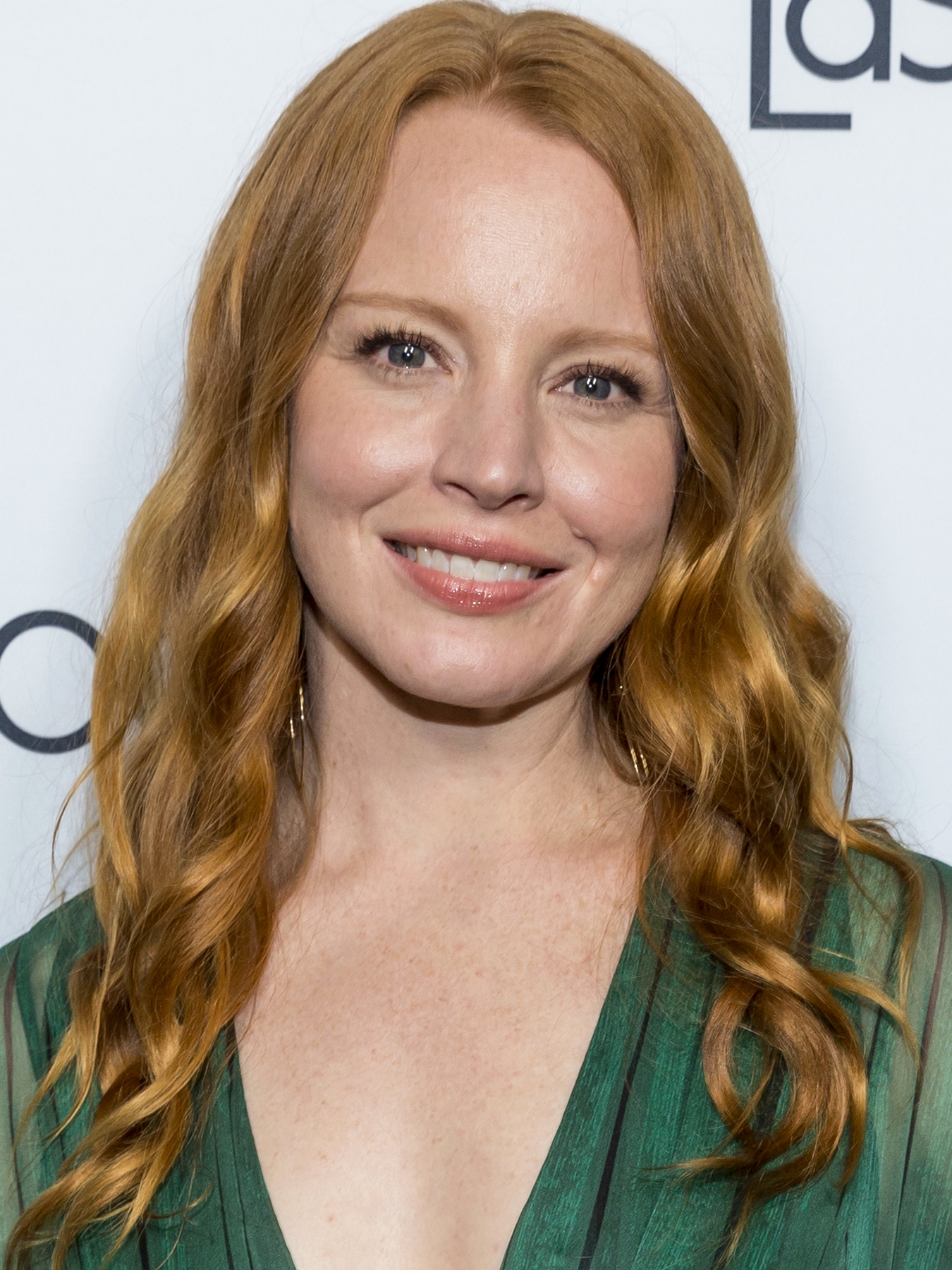 Lauren Ambrose Doblaje Wiki Fandom