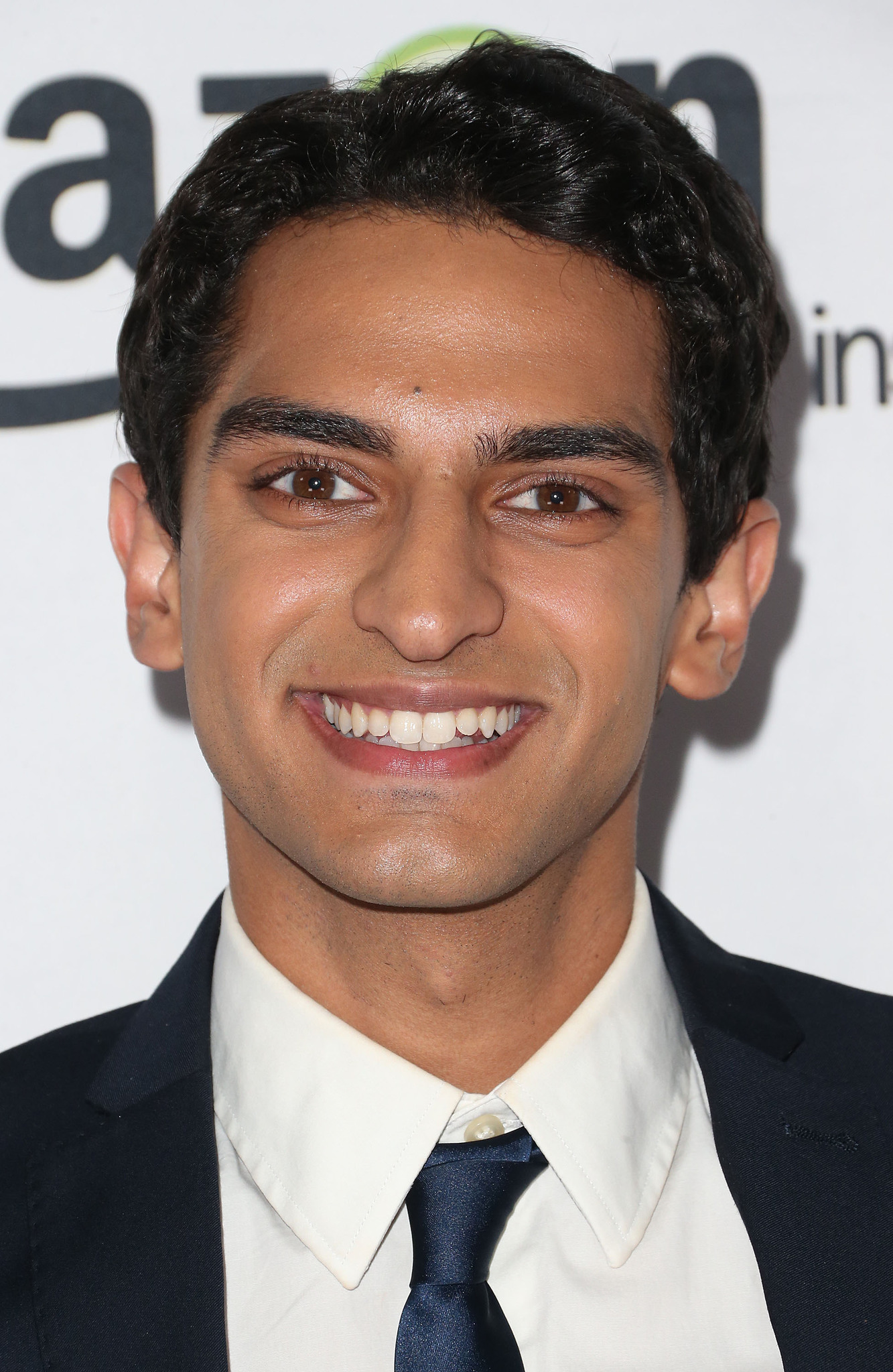 Karan Soni Doblaje Wiki Fandom