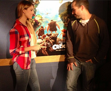 Eiza y poncho en los croods