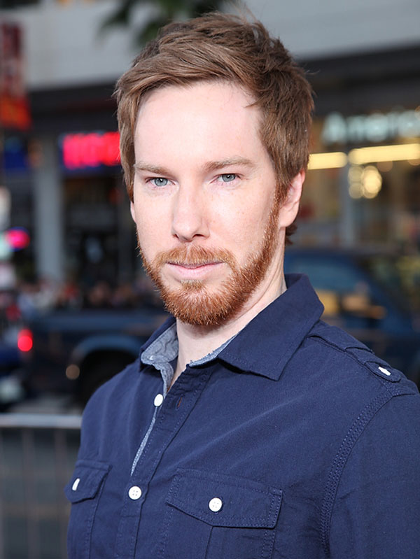 Chris Owen Doblaje Wiki Fandom
