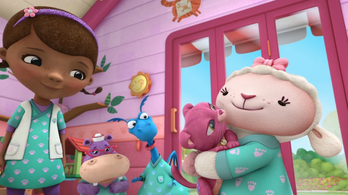 Image Lambie and whispers loving2.jpg Doc McStuffins Wiki FANDOM