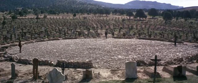 Mexican_standoff.jpg