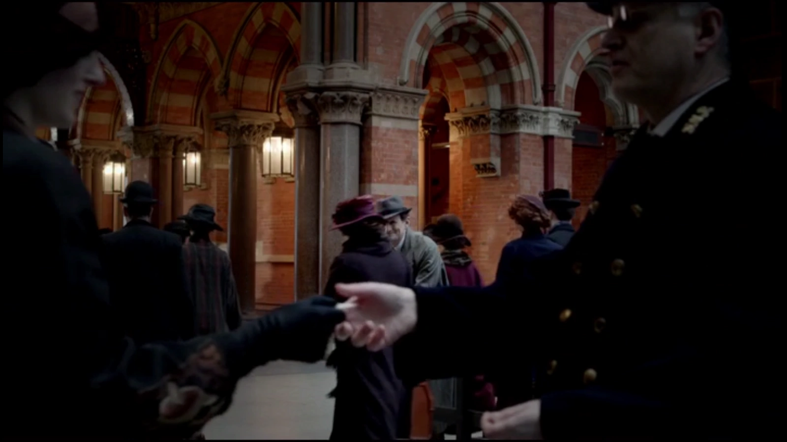 King's Cross Railway Station Downton Abbey Wiki FANDOM powered by Wikia