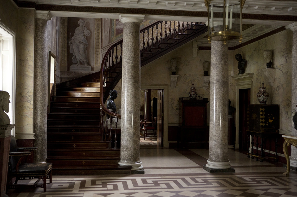 Entrance Hall (35 Belgrave Square) Downton Abbey Wiki FANDOM