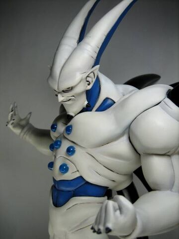 final fantasy omega statue