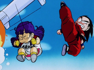 Goku y Arale vs Tao