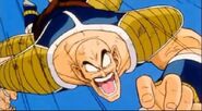 Nappa atacando