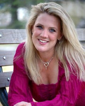 Stephanie Nadolny Dragon Ball Wiki Fandom