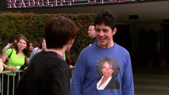 Josh Runs Into Oprah Drake And Josh Wiki Fandom