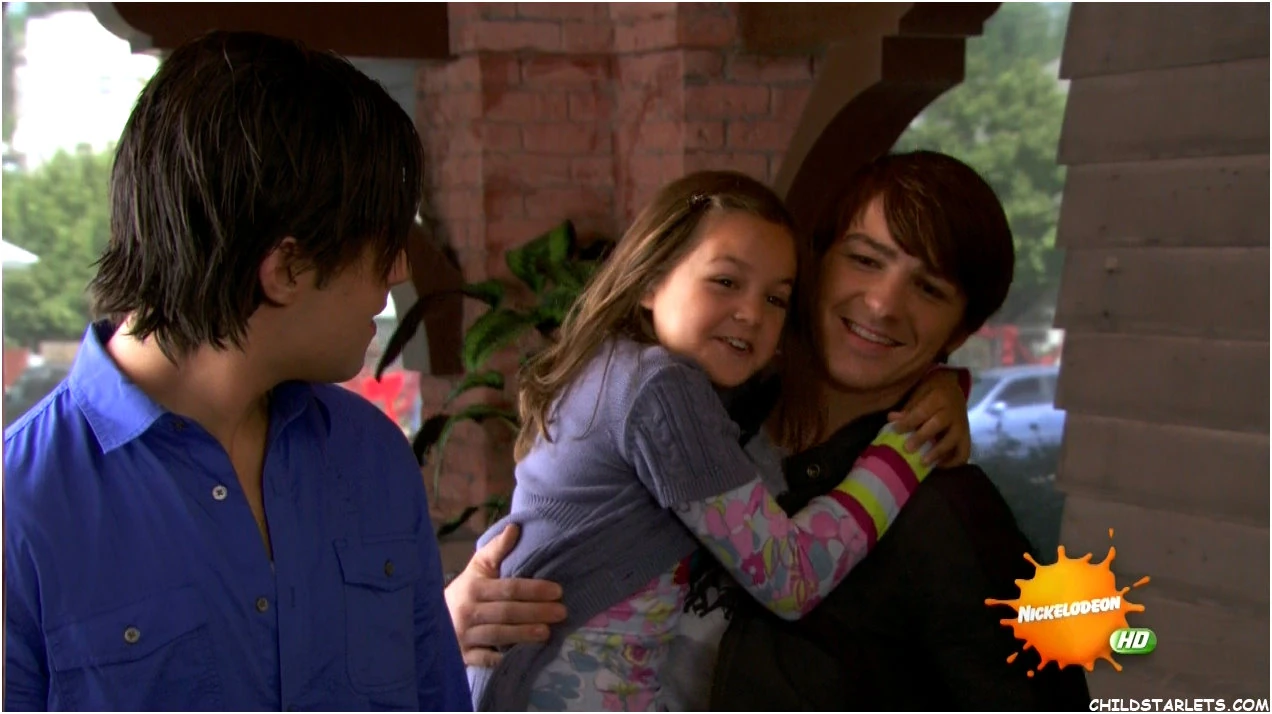 Josh 2008 mpeg2 trollhd dd5 1080i Image - Merry Christmas, Drake & Josh 7.jpg | Drake and Josh Wiki | FANDOM powered by Wikia