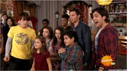 Josh vespisaurus recast Gallery:Merry Christmas, Drake & Josh | Drake and Josh Wiki | FANDOM powered by Wikia
