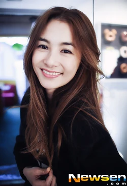 Imagini pentru kang hye jung